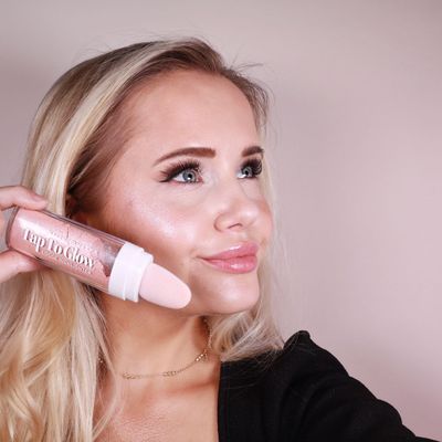 Tap To Glow Loose Highlighter Sparkling